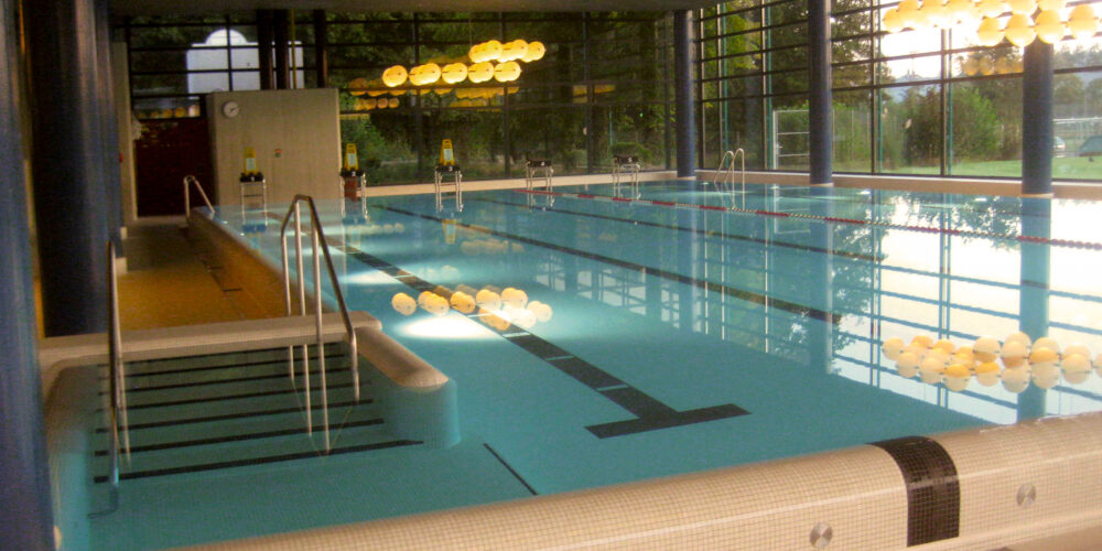 Öffentliches Schwimmbad